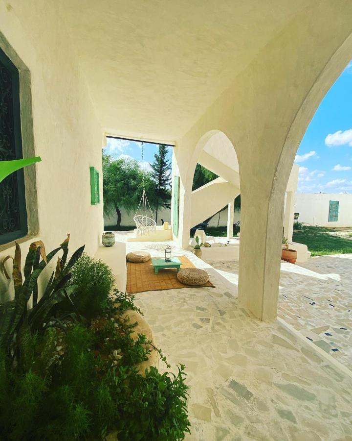 Dar Oueghlani - Maison D'Hotes El Mây Zewnętrze zdjęcie