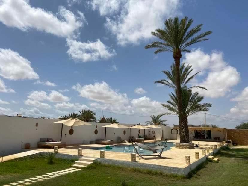 Dar Oueghlani - Maison D'Hotes El Mây Zewnętrze zdjęcie